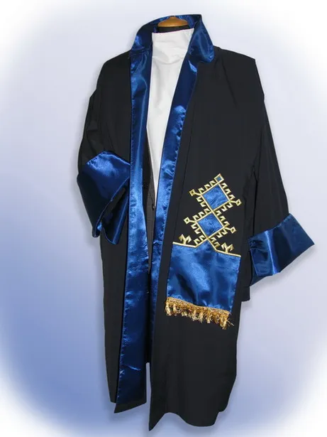 Marmara Üniversitesi Akademik Cübbe