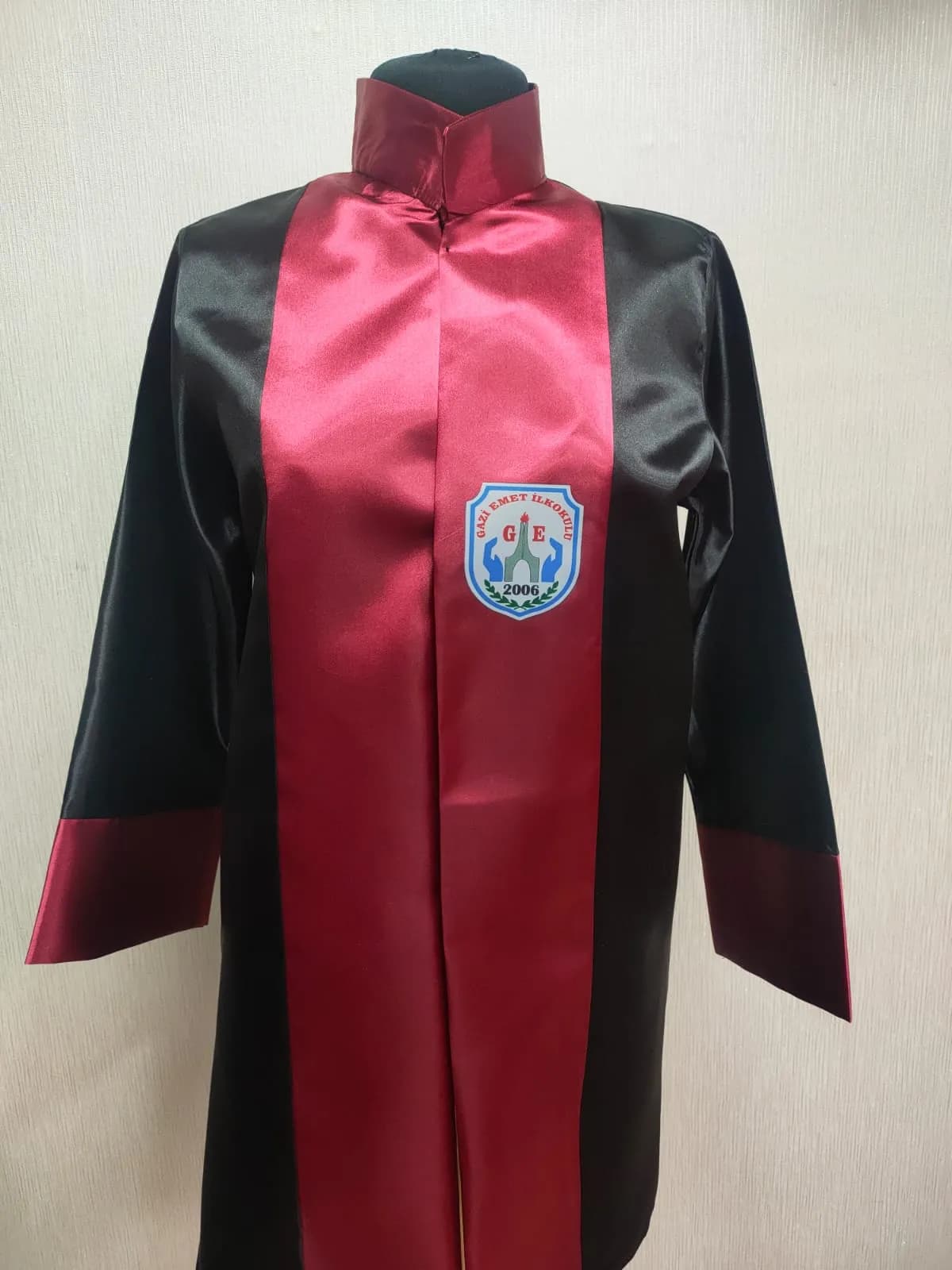 Siyah Bordo - İlkokul cübbe ve kep